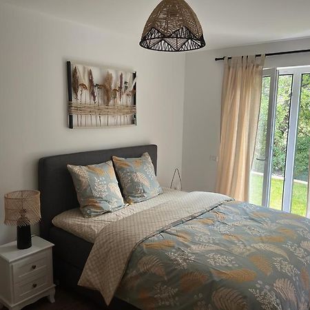 זולצבורג Ferienwohnung Am Rebberg מראה חיצוני תמונה